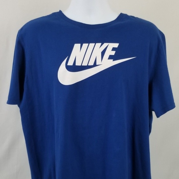 blue and white nike t shirt